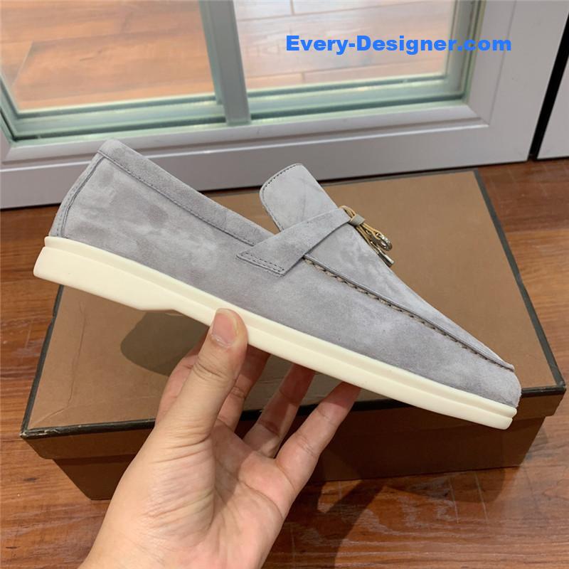 L0r0 P1ana  charms walk loafers