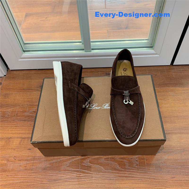 L0r0 P1ana  charms walk loafers