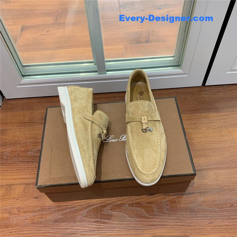 L0r0 P1ana  charms walk loafers