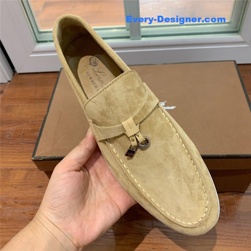 L0r0 P1ana  charms walk loafers