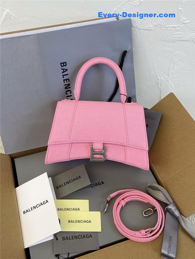 Ba1en*iaga denim hourglass bag pink