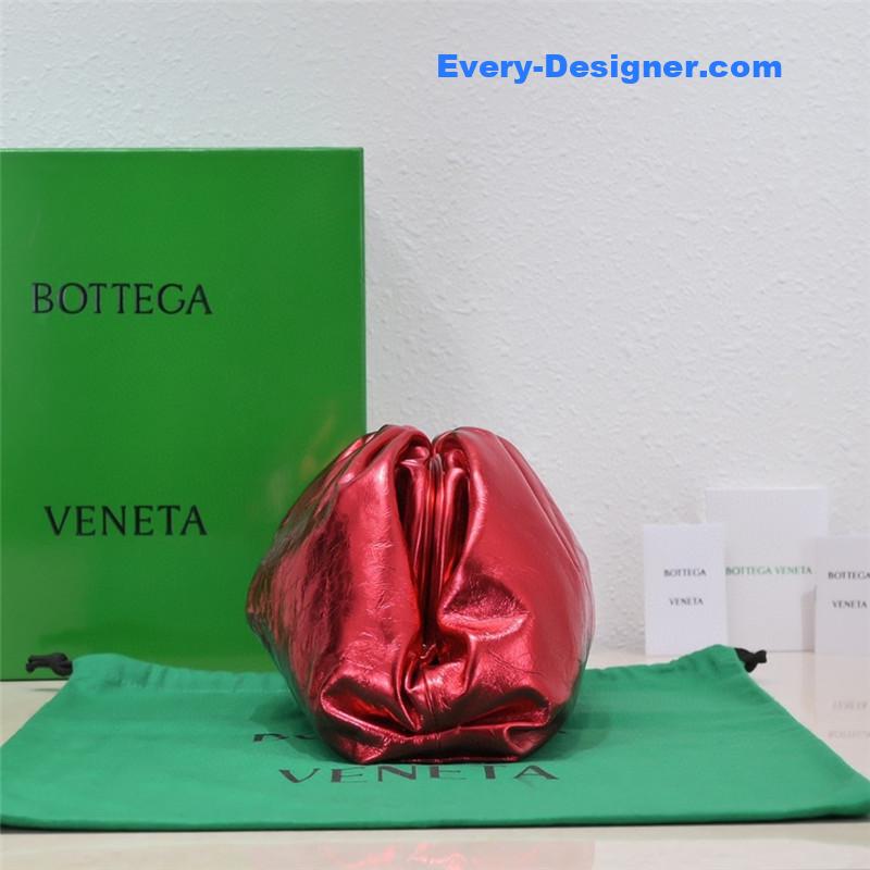b0tt*ga Ven*ta the pouch bag