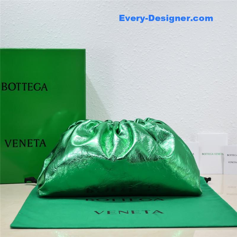 b0tt*ga Ven*ta the pouch bag green