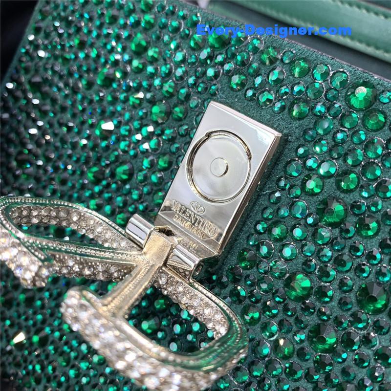 Va1e*ntin0 garavani vsling crystal bag