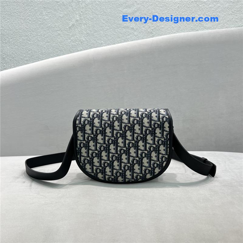 D10r gallop messenger bag