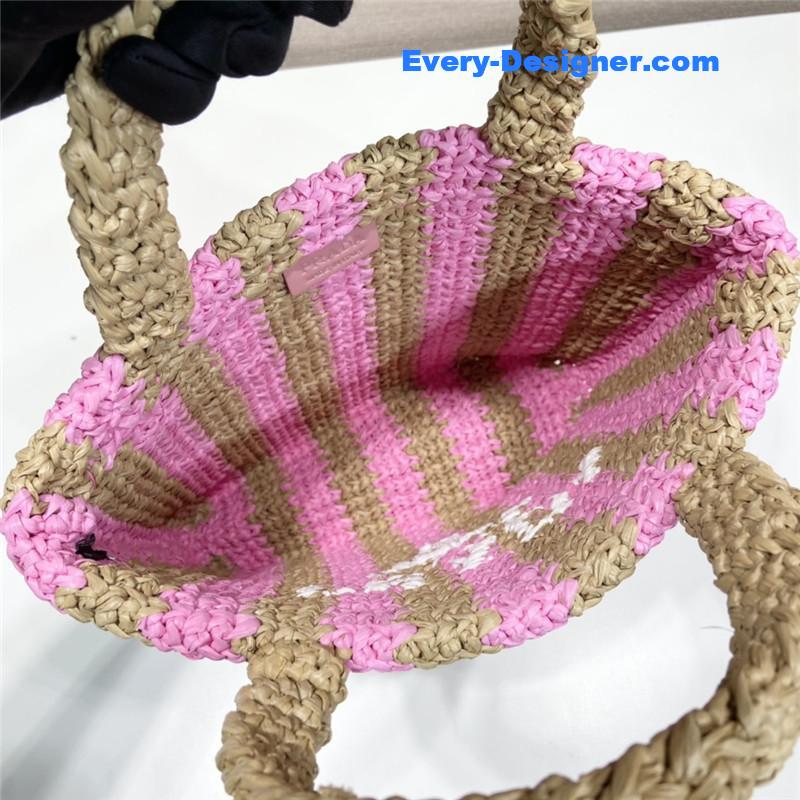 Pra*a fiber tote bag