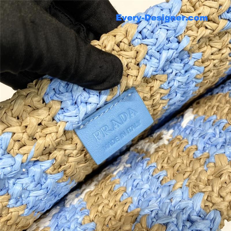 Pra*a fiber tote bag