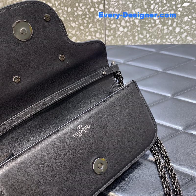 Va1e*ntin0 garavani mini loco bag