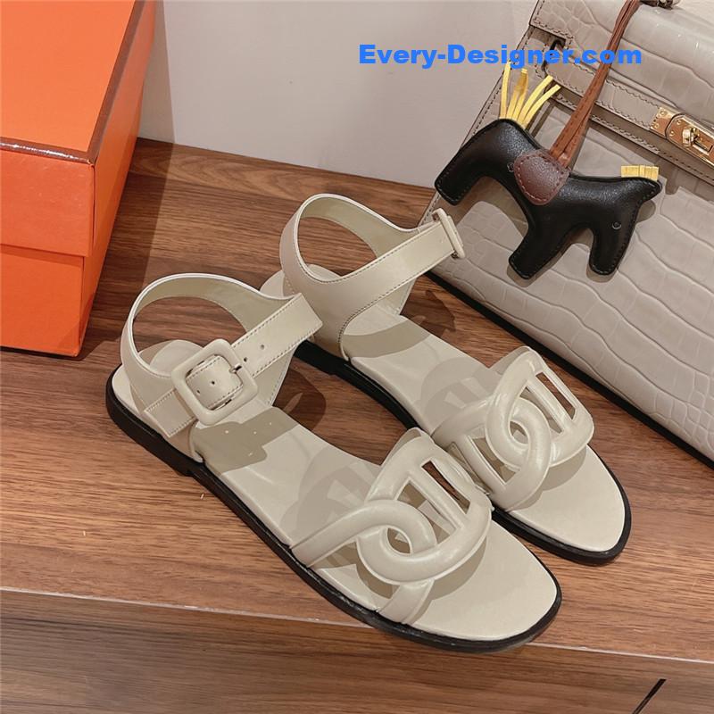 H**me5 extra flat sandal