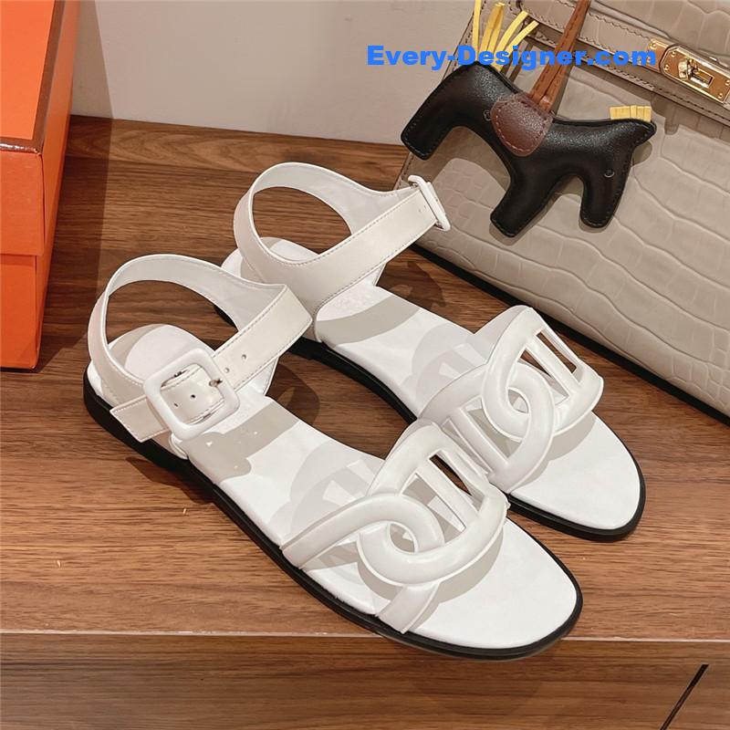 H**me5 extra flat sandal