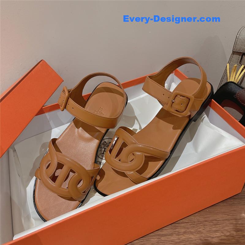 H**me5 extra flat sandal