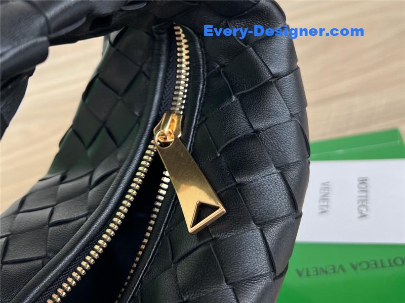 b0tt*ga Ven*ta jodie with chain bag black