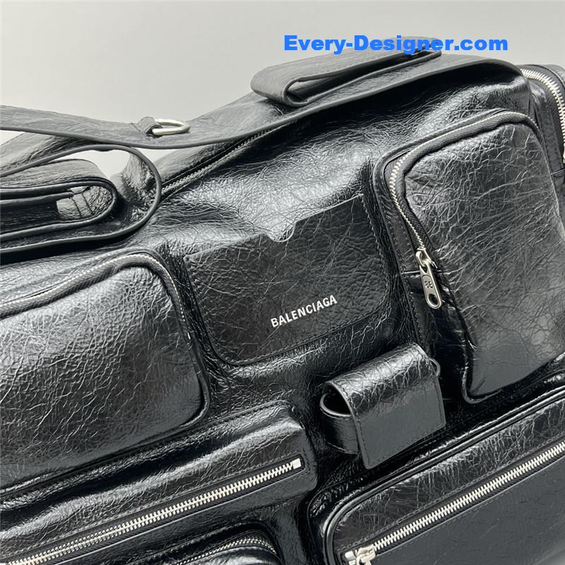 ba1en*iaga S*per busy bag