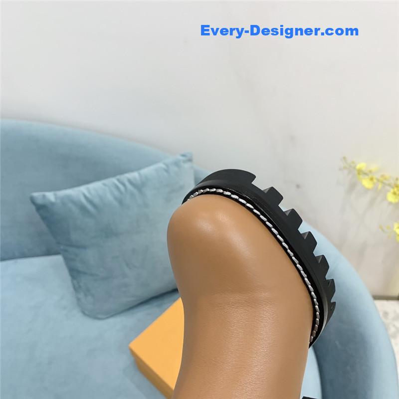 l0vis Vvtt0n lv woolen tube thick heel short boots