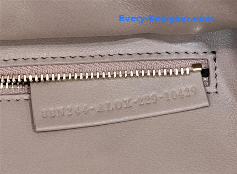 F**di peekaboo small bag