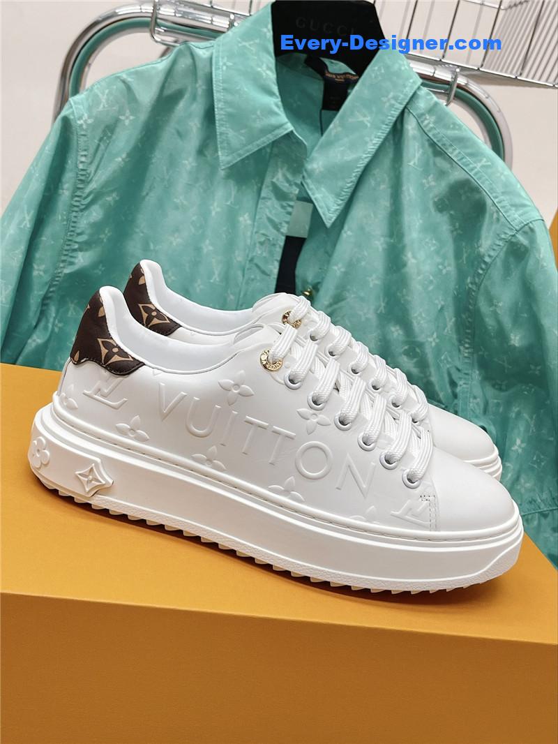 l0vis Vvtt0n lv classic platform sneakers