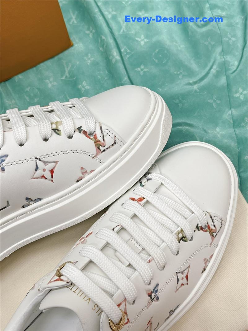 l0vis Vvtt0n lv classic platform sneakers