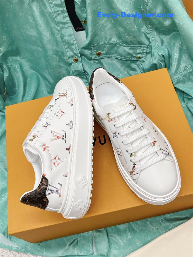 l0vis Vvtt0n lv classic platform sneakers