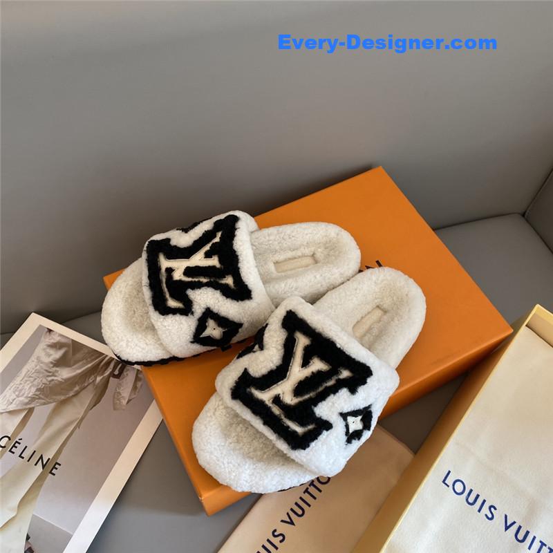 l0vis Vvtt0n lv platform fur slippers