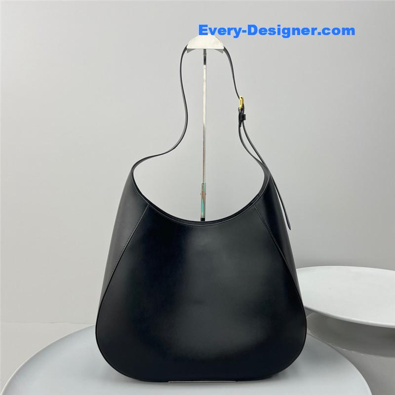 Pra*a cleo hobo bag
