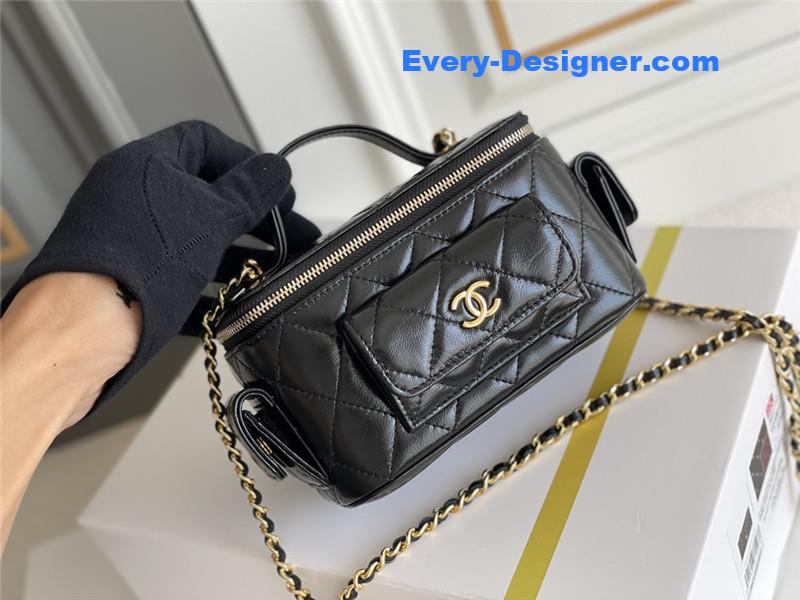 Ch**el cosmetic bag
