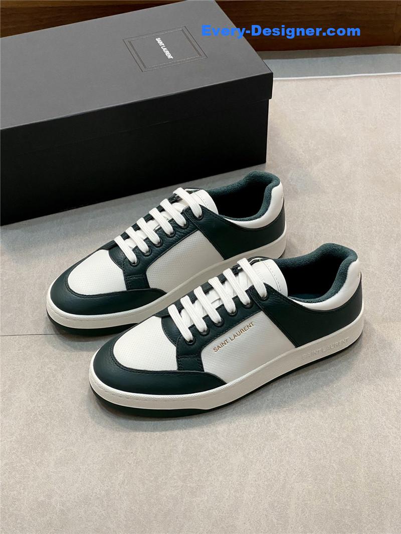 Y51 low-top lace-up sneakers