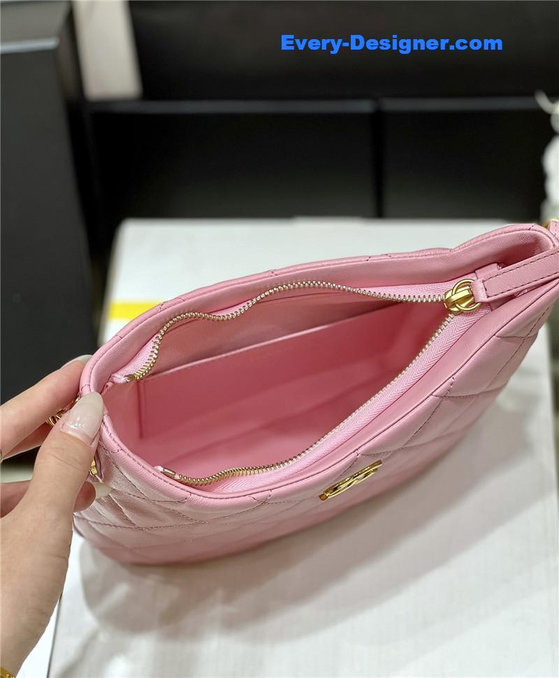 Ch**el hobo hippie bag