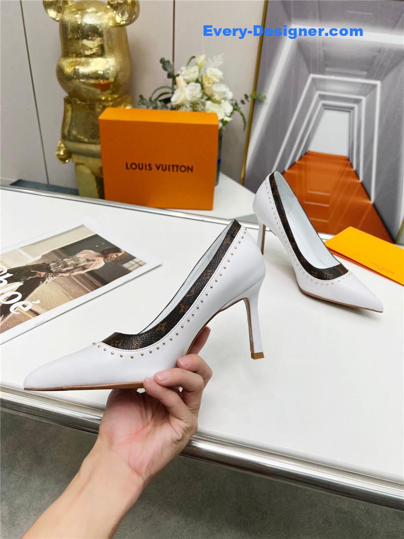 l0vis Vvtt0n lv logo leather shoes