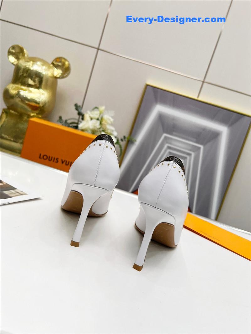 l0vis Vvtt0n lv logo leather shoes