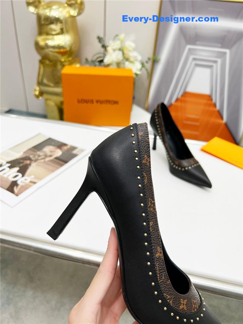 l0vis Vvtt0n lv logo leather shoes