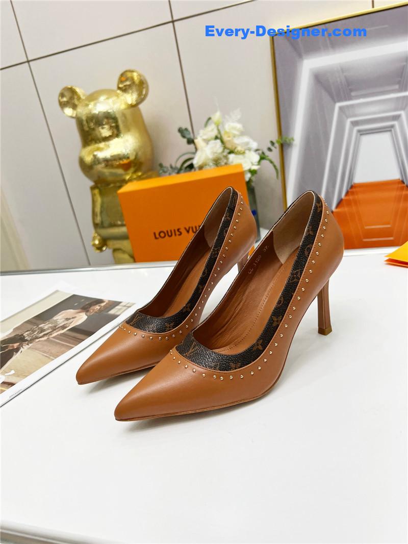 l0vis Vvtt0n lv logo leather shoes