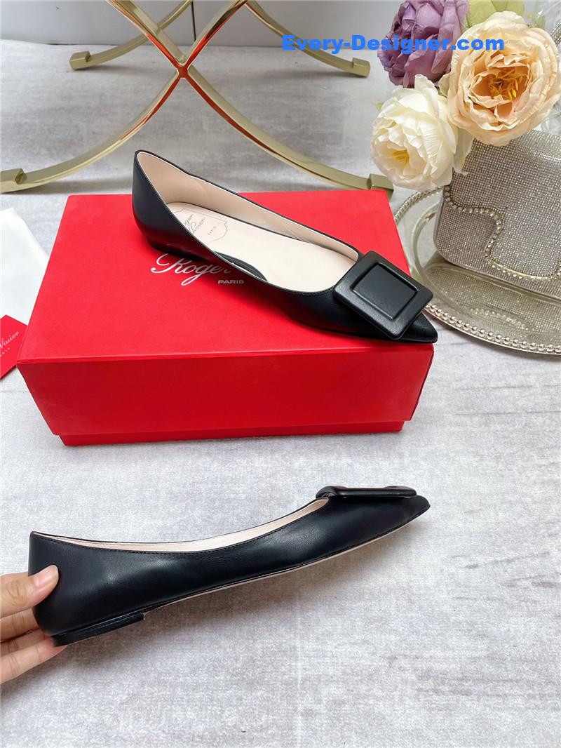 Roger Vivier Gommettine Leather Flats