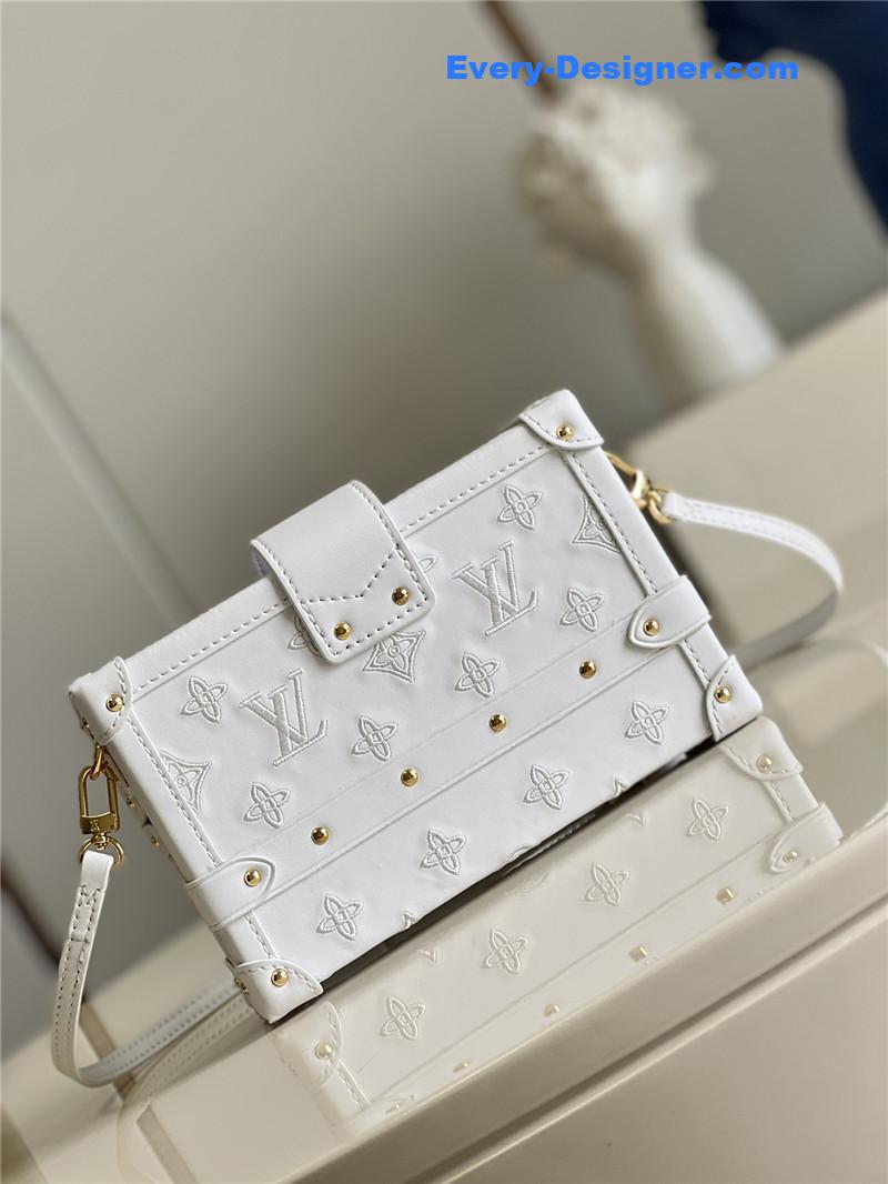 l0vis Vvtt0n lv petite malle bag white