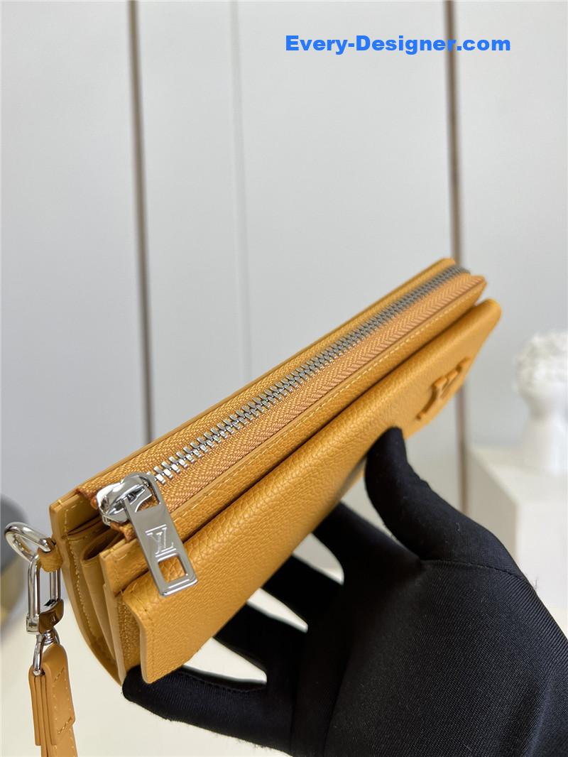 l0vis Vvtt0n lv aerogram long wallet