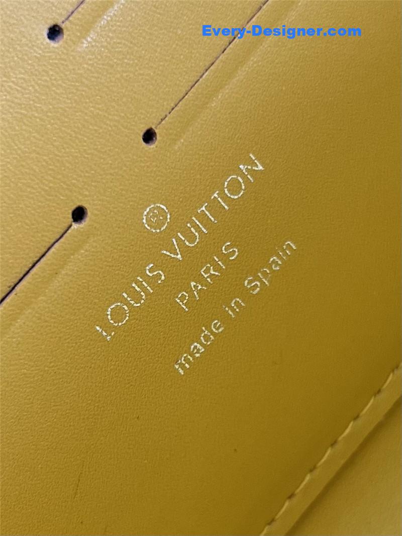 l0vis Vvtt0n lv aerogram long wallet