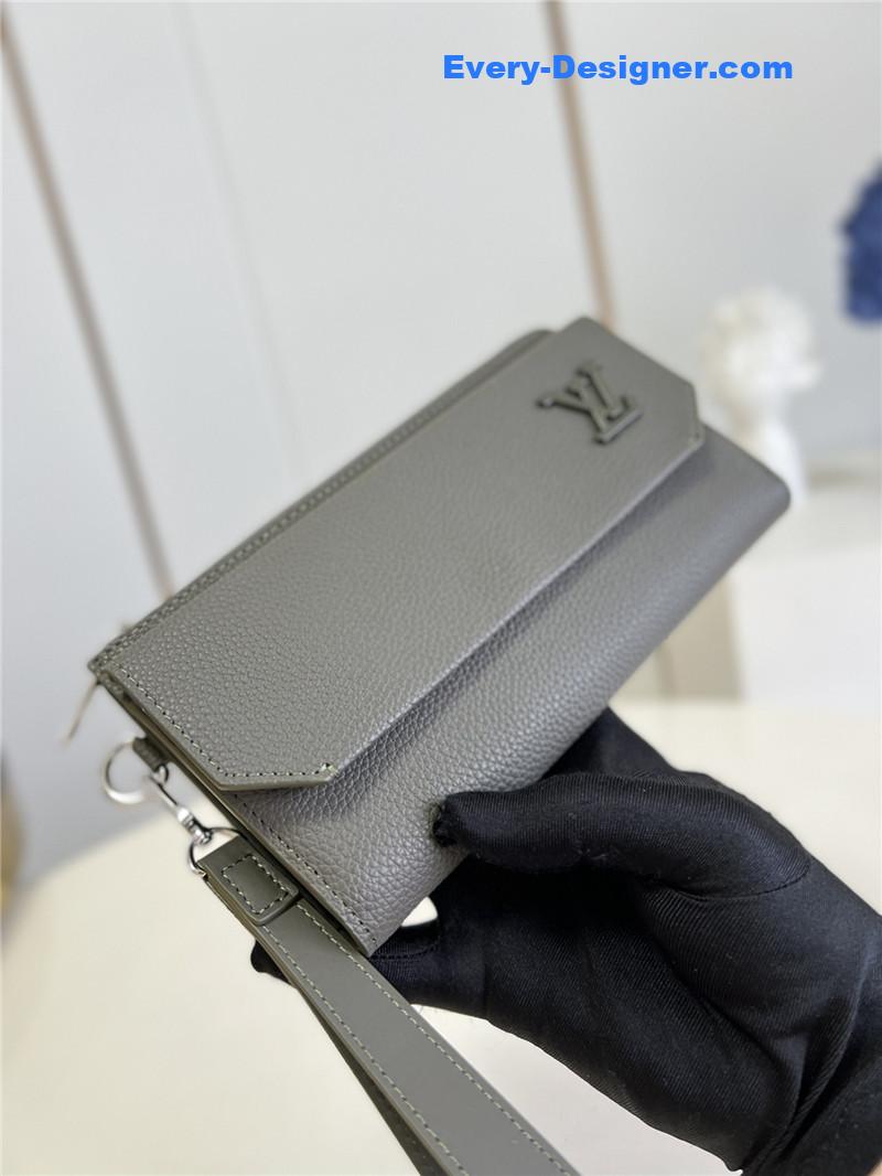 l0vis Vvtt0n lv aerogram long wallet