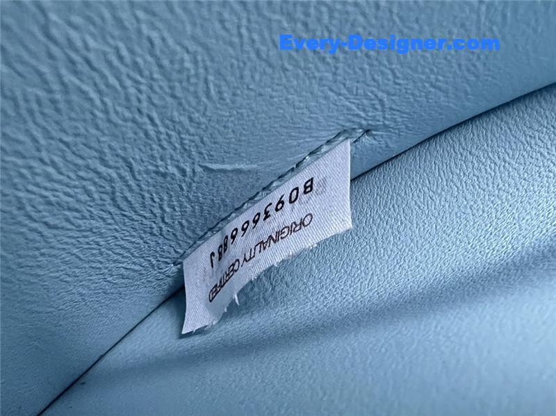 b0tt*ga Ven*ta patti bag