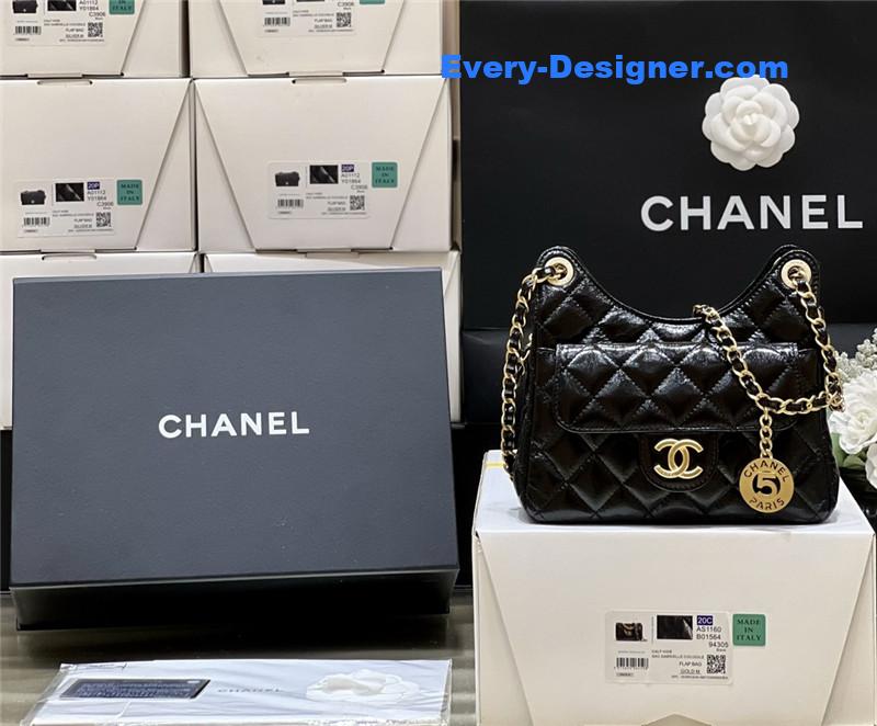 Ch**el number 5 gold coin tag hobo bag small