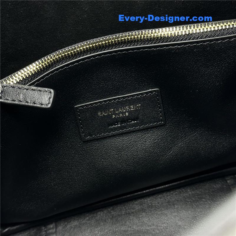 Y51 le 5 a 7 hobo bag