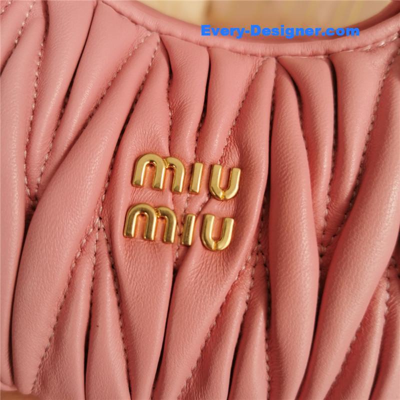 M1um1u new mini miuwander handbag