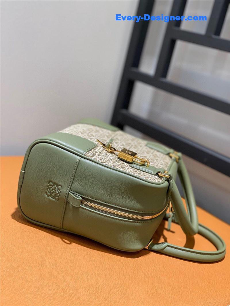 loewe handbag messenger bag