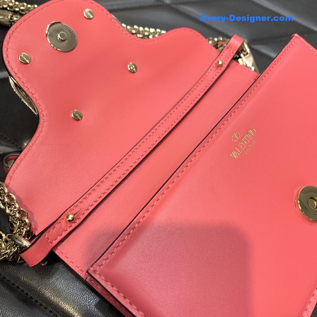 Va1e*ntin0 garavani mini loco bag