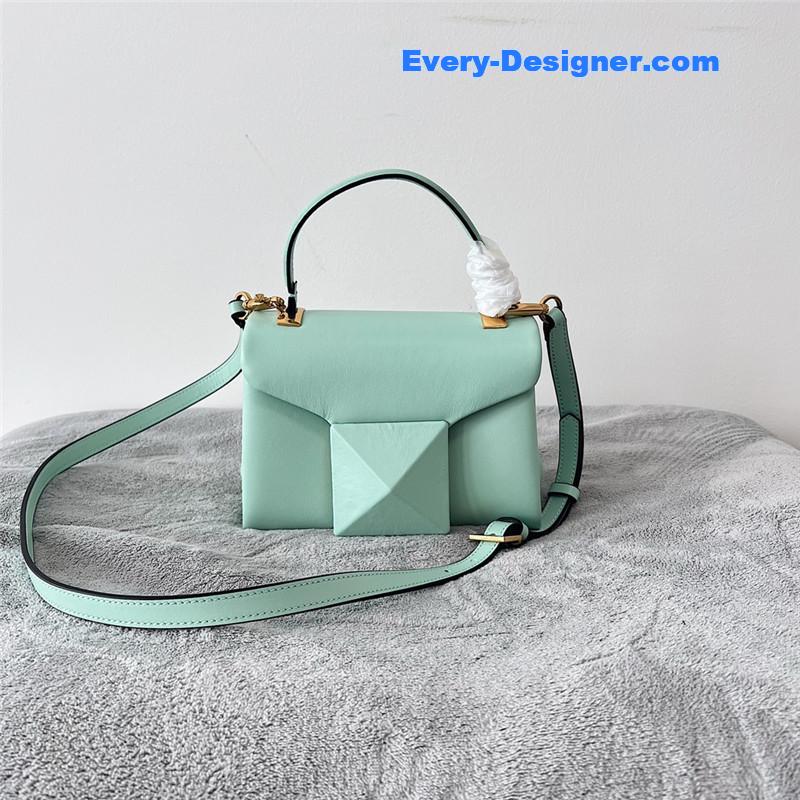 Va1e*ntin0 one stud mini lambskin bag