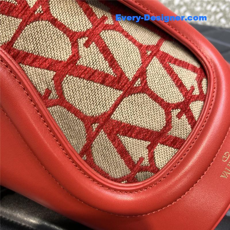 Va1e*ntin0 la cinqui¨¨me bucket bag