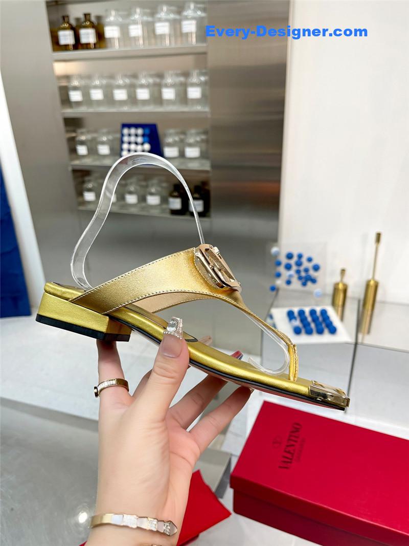 Va1e*ntin0 early spring new leather fabric slippers