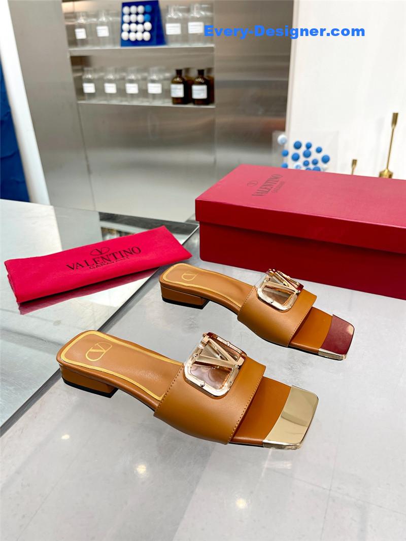 Va1e*ntin0 early spring new leather fabric slippers