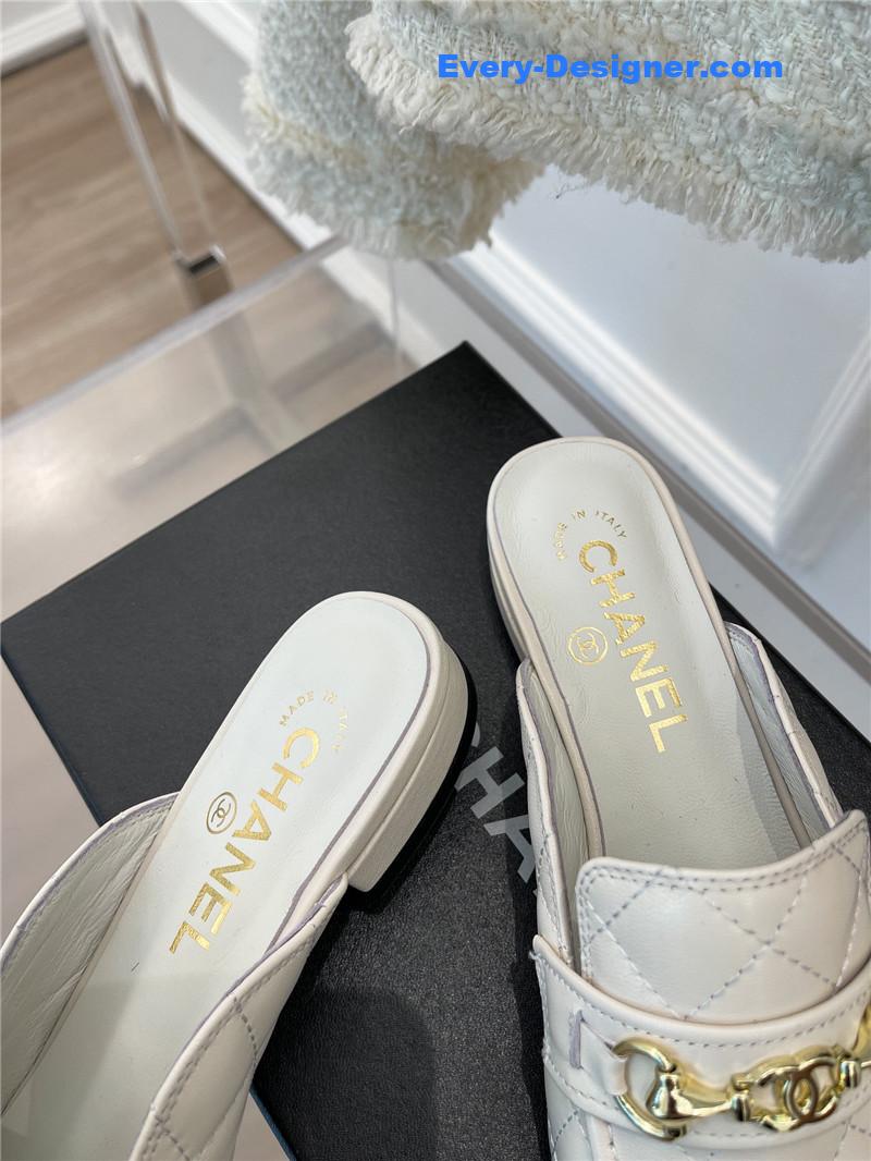 CC rhombic horsebit loafer slippers