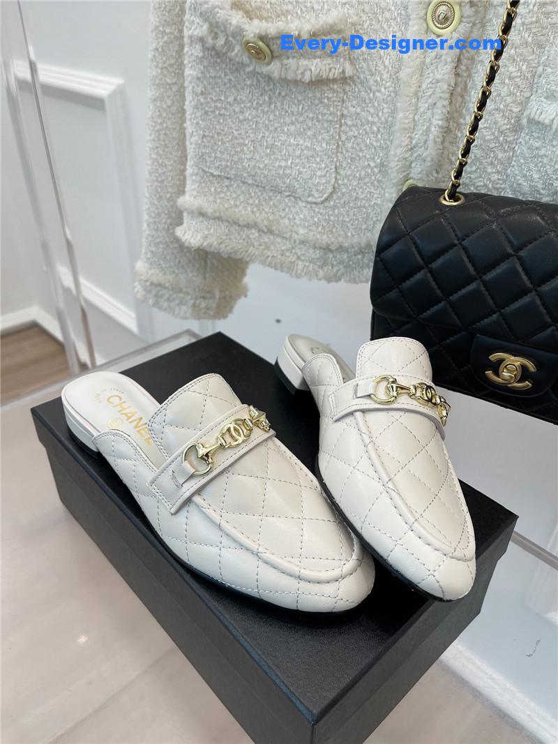 CC rhombic horsebit loafer slippers