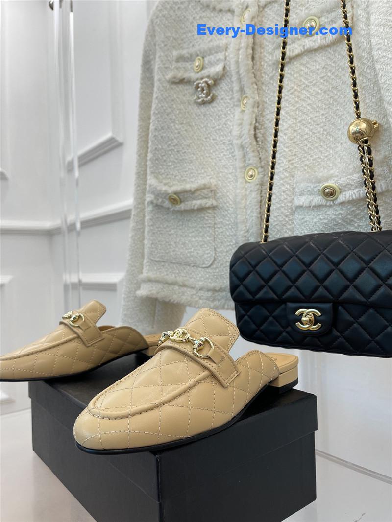 CC rhombic horsebit loafer slippers