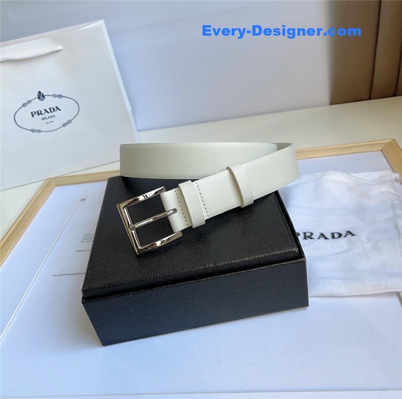 Pra*a enamelled metal triangle logo belt